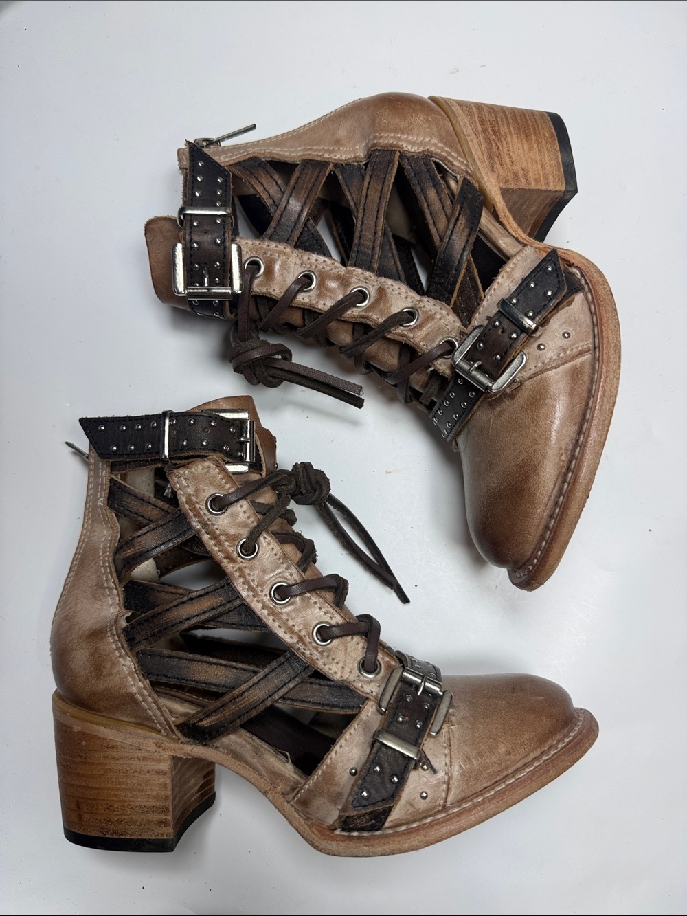 Freebird by Steven Cheyenne Strappy Lace Leather Booties in Stone S-619 Sz 5